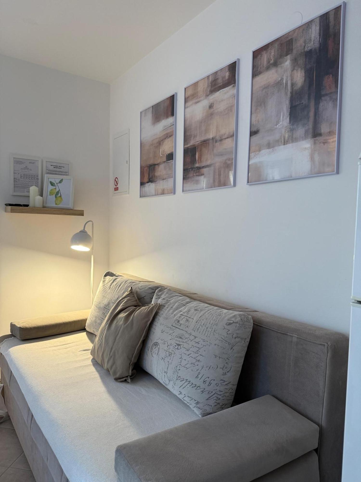 Apartmani Samec Novalja Exterior foto