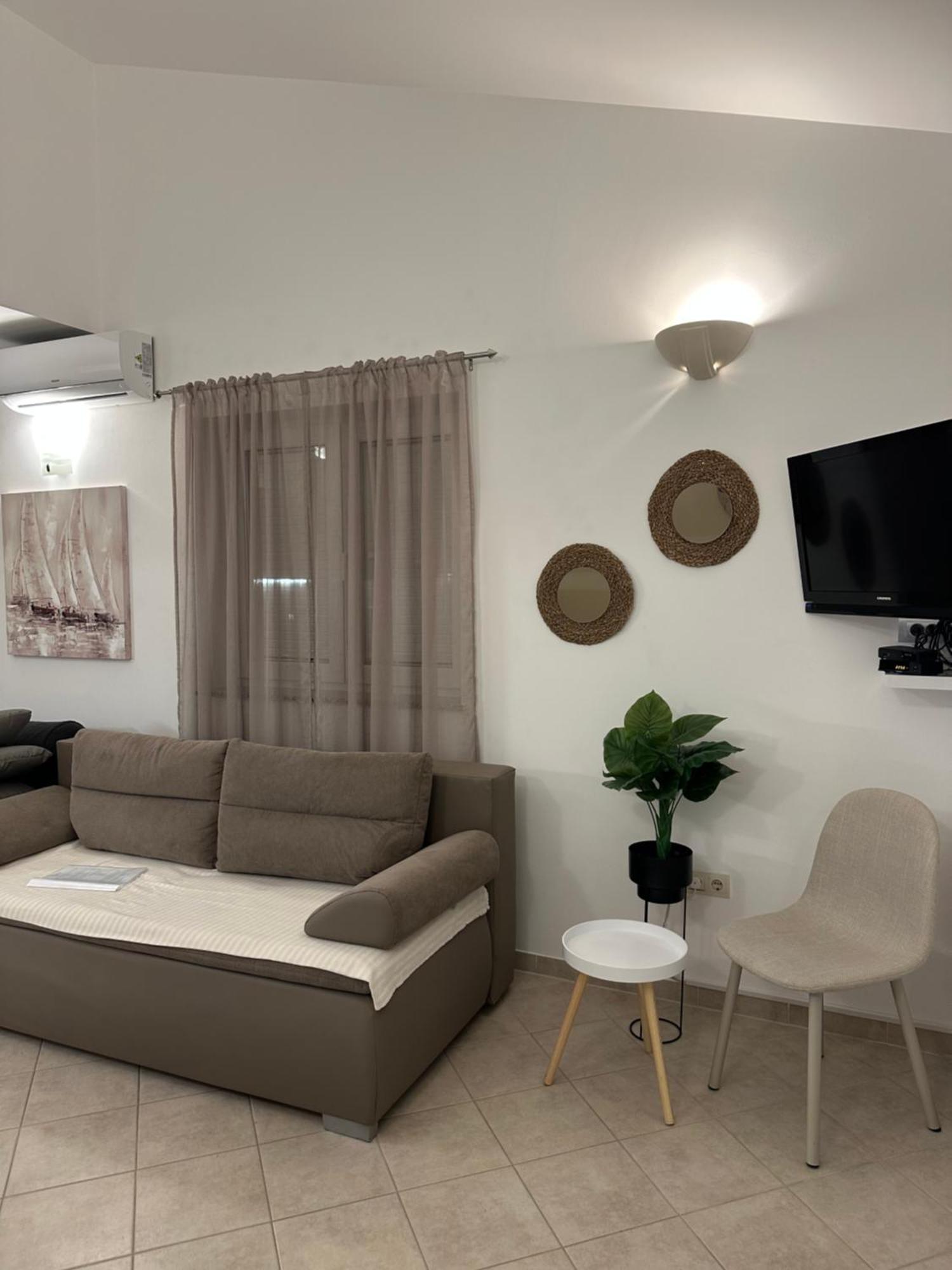 Apartmani Samec Novalja Exterior foto