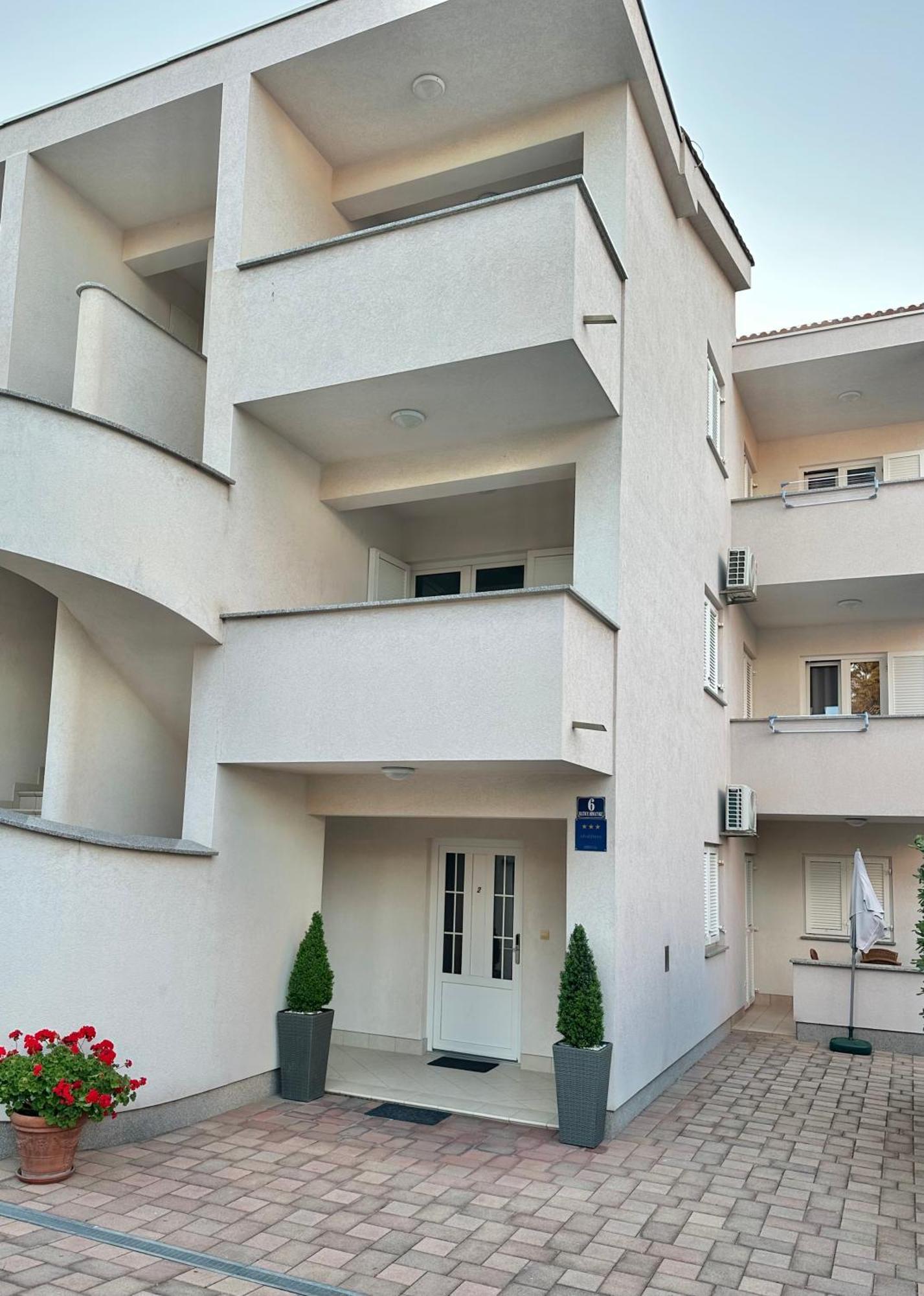 Apartmani Samec Novalja Exterior foto